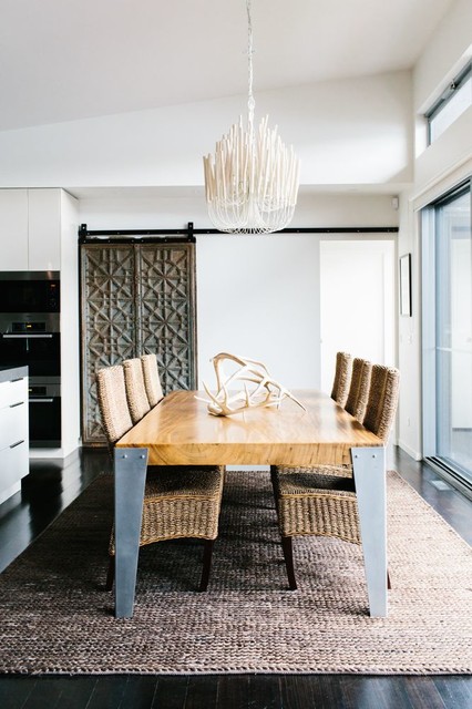18 Gorgeous Dining Room Designs With Chairs Made Of Rattan