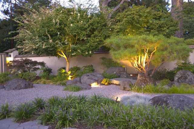 18 Breathtaking Tree-Lighting Design Ideas That Will Enhance Your Exterior 2