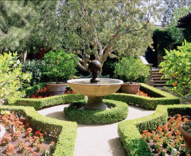 18 Pleasurable Fountain Designs To Adorn Your Courtyard