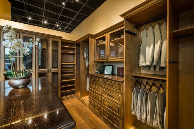 18 Stylish Walk-In Closets For Every Modern Man 5