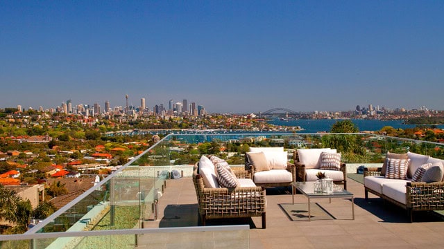 20 Astonishing Roof Terrace Designs That Are Worth Seeing 7