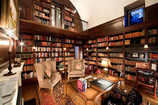 19 Brilliant Home Office Designs With Traditional Influence 7