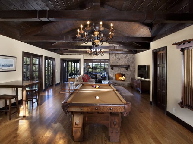 18 Stunning Billiard Room Designs For More Entertainment In The Home 8