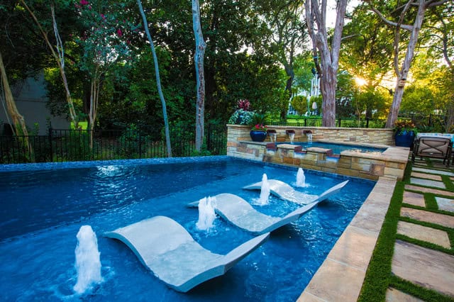19 Brilliant Chair Designs To Enjoy Even More Near Your Swimming Pool 1