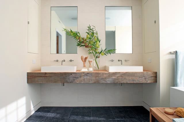 15 Classy Bathroom Designs With Reclaimed Wood 12