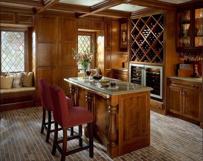 16 Delightful Brown Kitchens In Traditional Style 16 Delightful Brown Kitchens In Traditional Style