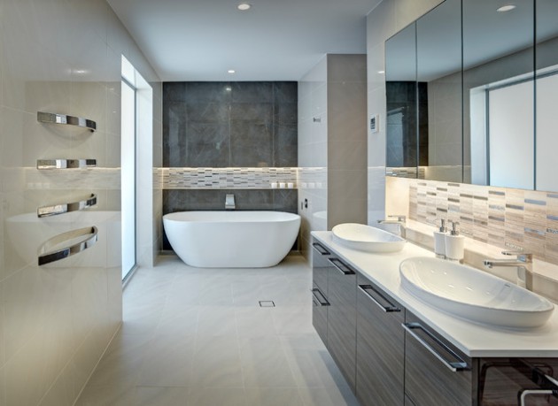 19 Spectacular Master Bathrooms With Freestanding Bathtub