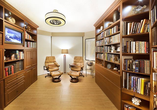 17 Charming Home Office Designs With Library 15