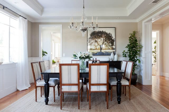 19 Attractive Traditional Dining Rooms That Will Provide You Pleasant Stay 15