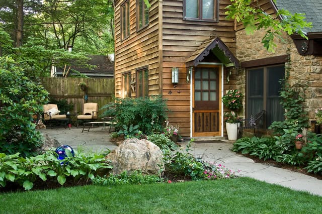 17 Creative Ideas For Decorating Your Exterior With Boulders