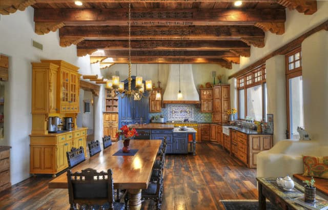 17 Warm Southwestern Style Kitchen Interiors You're Going To Adore