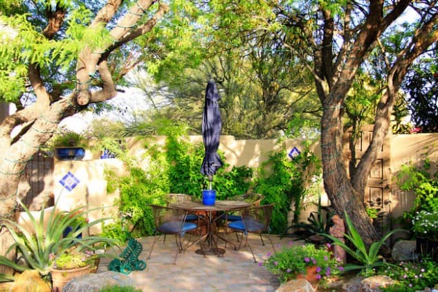 18 Dashing Small Patio Designs That Will Provide You Utmost Enjoyment 18