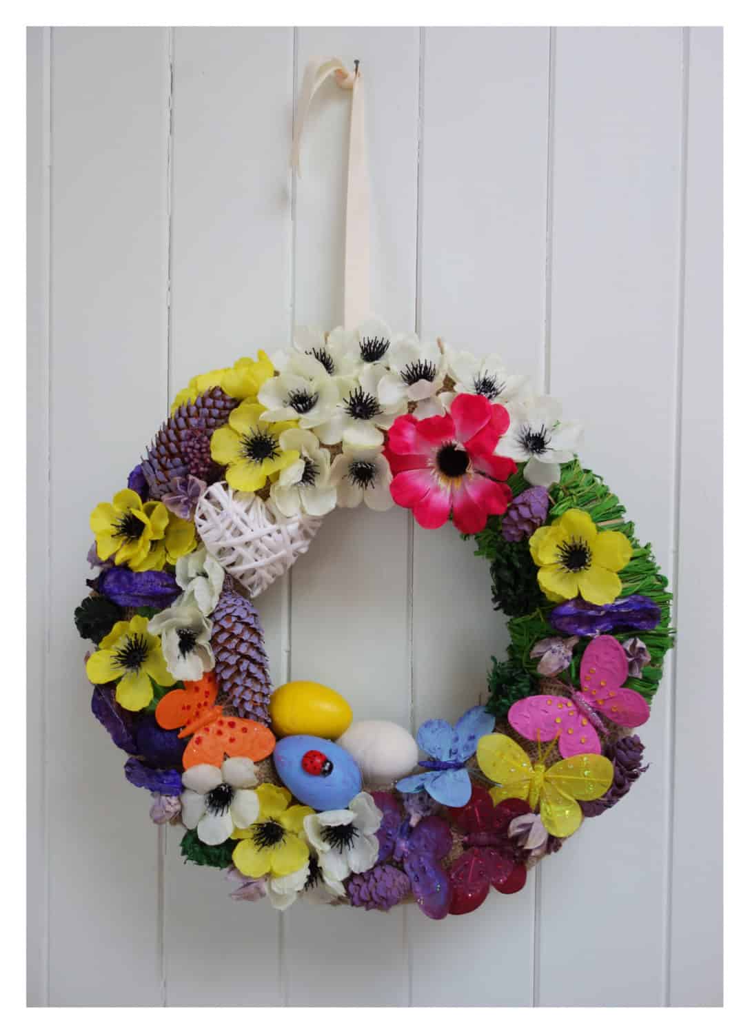 Easter Wreath Buy it on: www.etsy.com