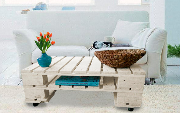 18 Remarkable Furniture Designs Made From Recycled Pallet Wood