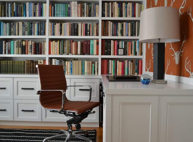 17 Charming Home Office Designs With Library 2