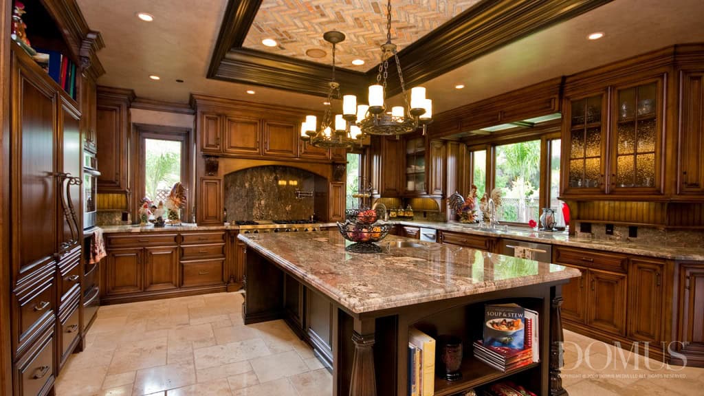 16 Delightful Brown Kitchens In Traditional Style 3