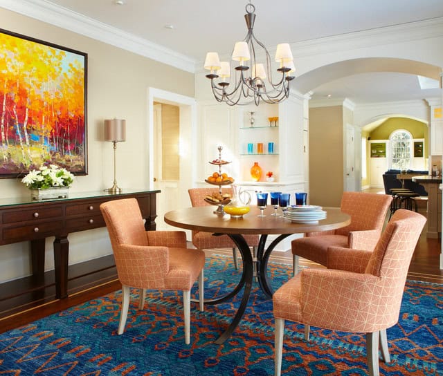 19 Attractive Traditional Dining Rooms That Will Provide You Pleasant Stay 6