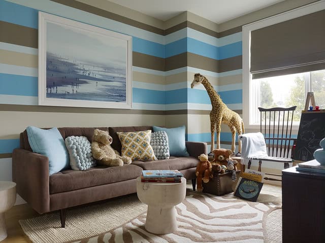 18 Gorgeous Child's Room Designs With Striped Walls 6