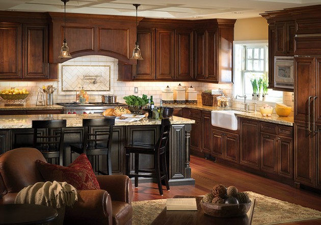 16 Delightful Brown Kitchens In Traditional Style