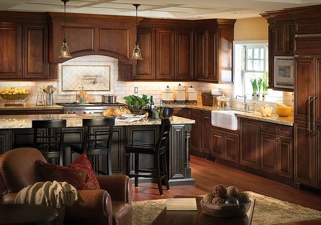 16 Delightful Brown Kitchens In Traditional Style 8