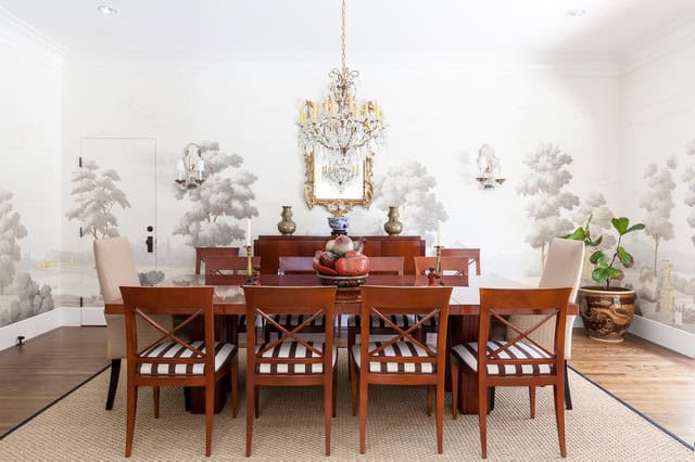 19 Attractive Traditional Dining Rooms That Will Provide You Pleasant Stay 9