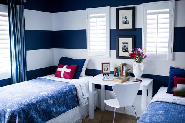 18 Gorgeous Child's Room Designs With Striped Walls 9
