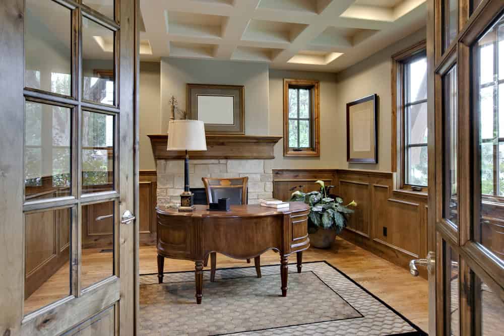 21 Really Impressive Home Office Designs In Traditional Style That Wows