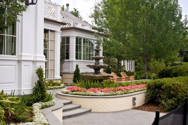 19 Brilliant Tiered Fountain Design To Enhance The Look Of Your Courtyard 13