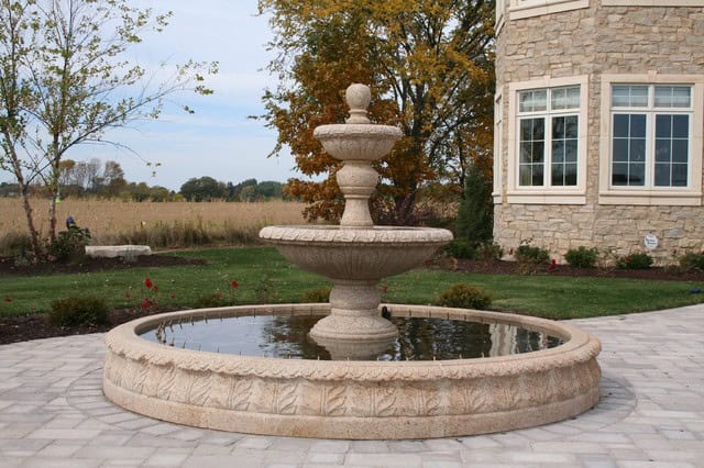19 Brilliant Tiered Fountain Design To Enhance The Look Of Your Courtyard 16