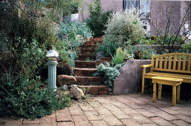 16 Beautiful Courtyards With Stone Stairs That You Would Love To Have