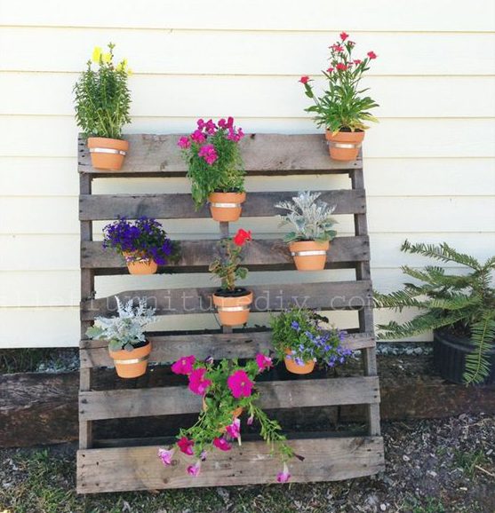 19 Inexpensive DIY Pallet Planters To Beautify Your Garden Easily
