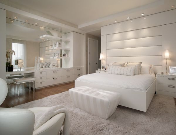 16 Delightful White Bedroom Designs That Abound Elegance