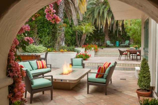 18 Impressive Examples For Decorating Outdoor Relaxing Space In The Garden