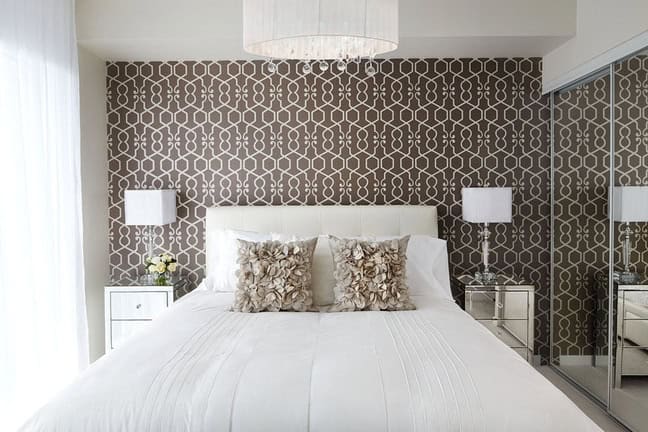 17 Interesting Wallpapers With Geometric Pattern For Every Bedroom 3