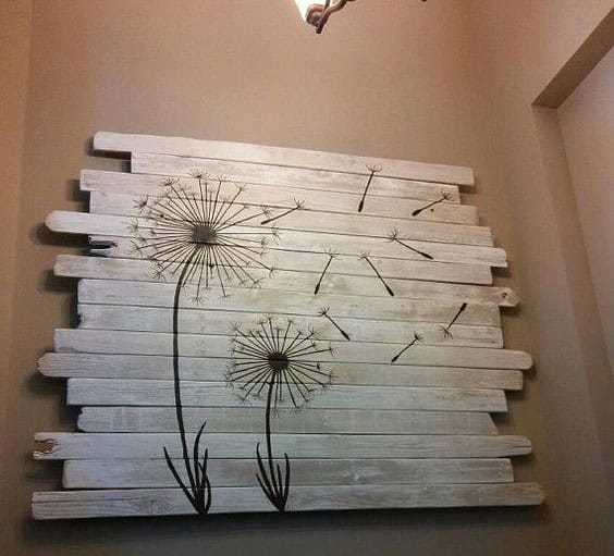 17 Truly Amazing Wall Decorations Made Of Reclaimed Wood