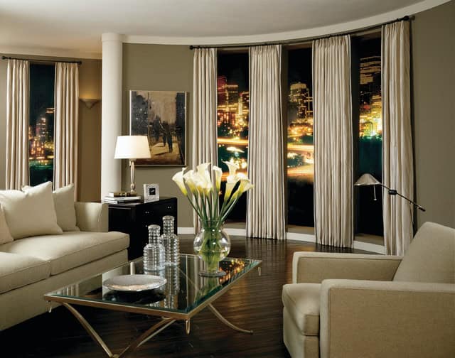 15 Beautiful Curtains Designs To Adorn Your Living Room 4