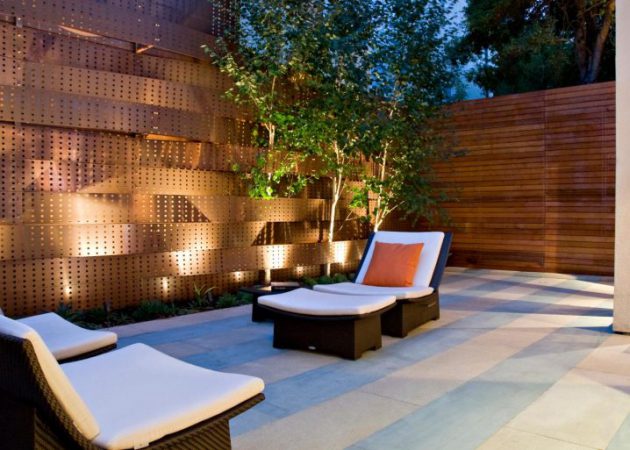 18 Magnificent Privacy Screen Options For Your Backyard