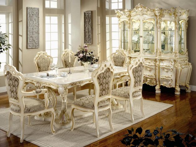 15 Bright Victorian Dining Rooms That, Victorian Style Dining Room Setups