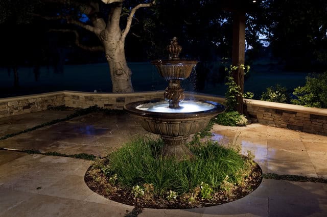 19 Brilliant Tiered Fountain Design To Enhance The Look Of Your Courtyard