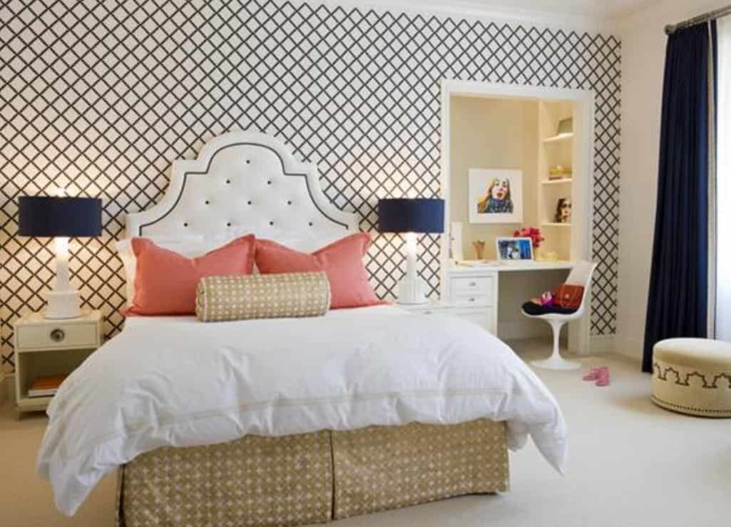 17 Interesting Wallpapers With Geometric Pattern For Every Bedroom 7