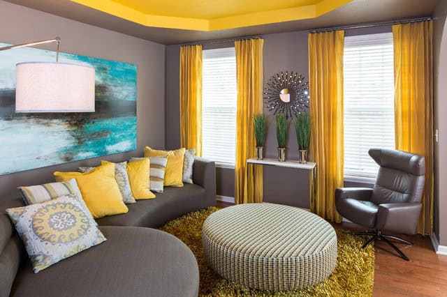 15 Beautiful Curtains Designs To Adorn Your Living Room 9