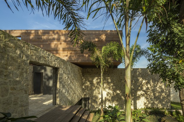 The AL House by Studio Arthur Casas in Brazil Is What You Need To See Today (6)