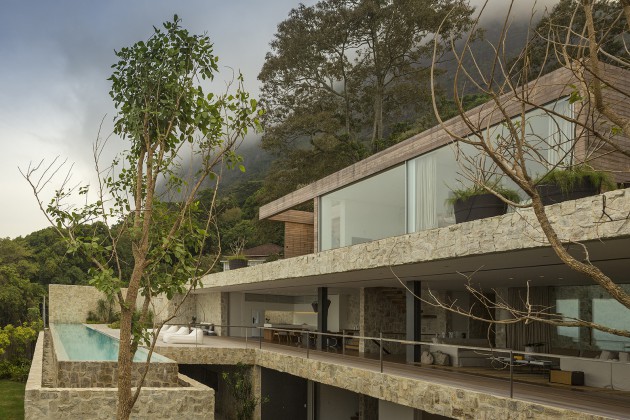 The AL House by Studio Arthur Casas in Brazil Is What You Need To See Today (7)