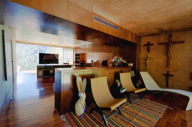 The Contemporary Narigua House in Mexico by P+0 Architecture