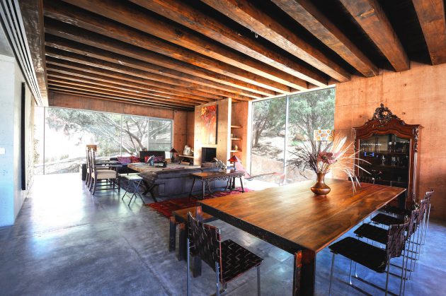 The Contemporary Narigua House in Mexico by P+0 Architecture