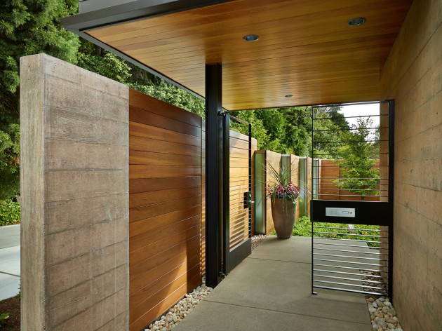 The Courtyard House Is A Contemporary Residence In Seattle By DeForest Architects