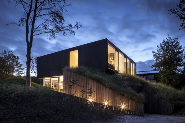The Stunning Villa V by Paul de Ruiter Architects Will Steal Your Heart (11)