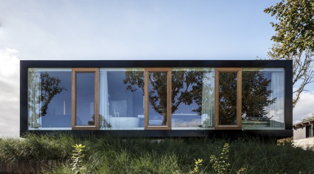 The Stunning Villa V by Paul de Ruiter Architects Will Steal Your Heart