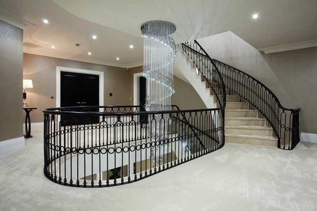 15 Glamorous Staircase Designs That Will Fascinate You 1