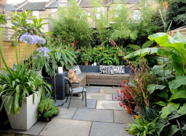 17 Attractive Ideas How To Decorate Your Small Patio Properly 10